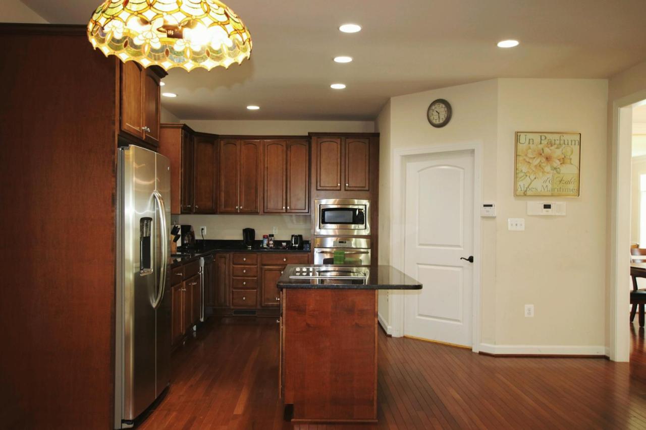 Luxury Villa And Apartments 페어팍스 외부 사진
