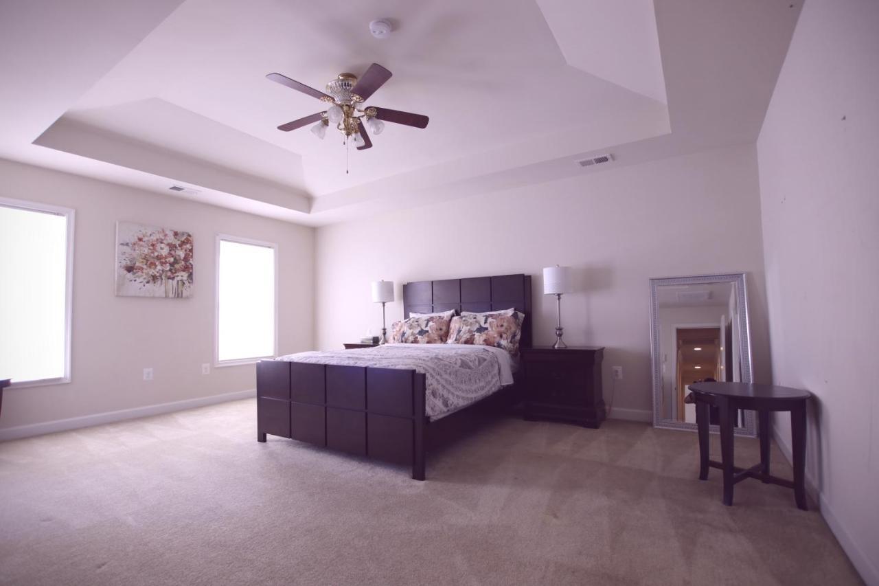 Luxury Villa And Apartments 페어팍스 외부 사진